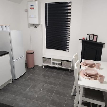 Nice Cosy Flat. Walking Distance To City Nottingham Exteriör bild