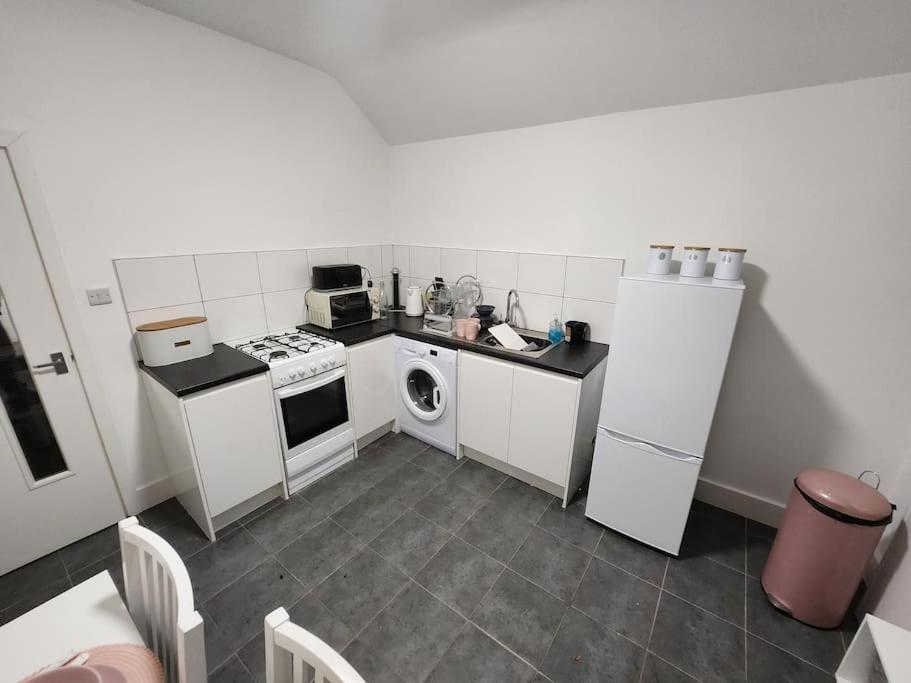 Nice Cosy Flat. Walking Distance To City Nottingham Exteriör bild